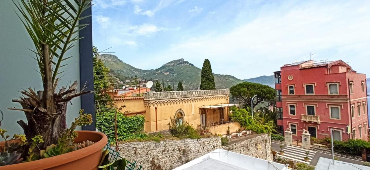"Sea-See" Studio Taormina Center - Bellissima Vista Mare - Corner Kitchen 외부 사진