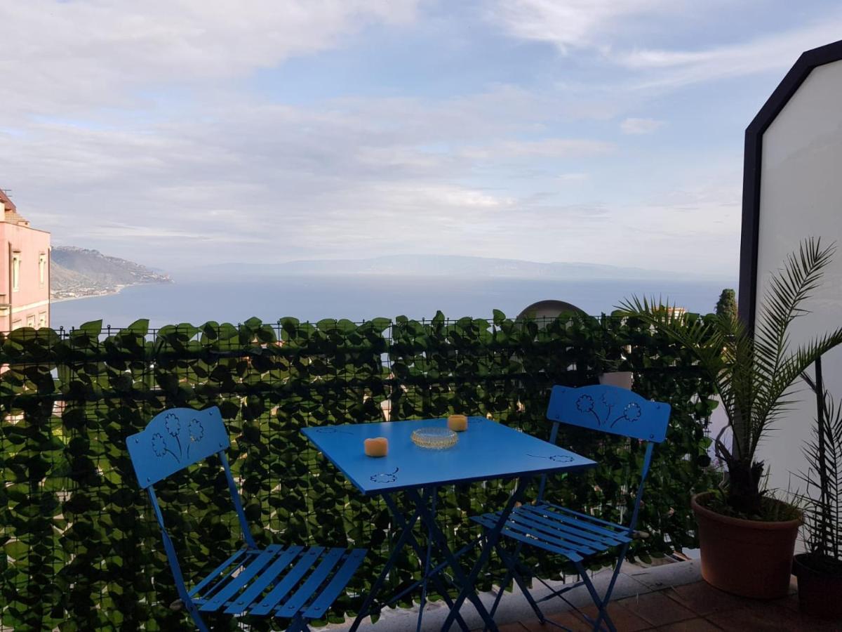"Sea-See" Studio Taormina Center - Bellissima Vista Mare - Corner Kitchen 외부 사진